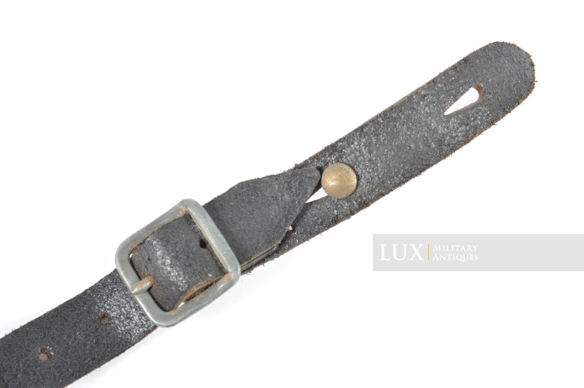 German helmet chinstrap, « G. SINGER KLATTAU 1941 » - photo 7