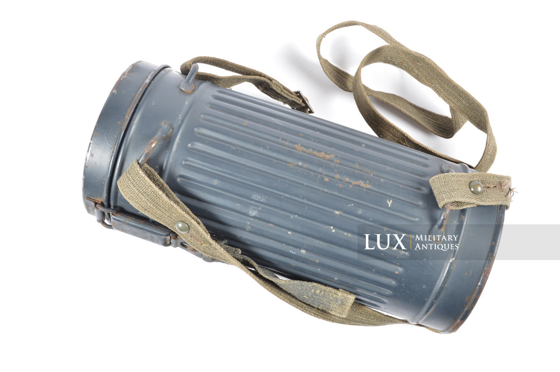 German Luftwaffe issued gas mask canister, « ebu42 » - photo 7