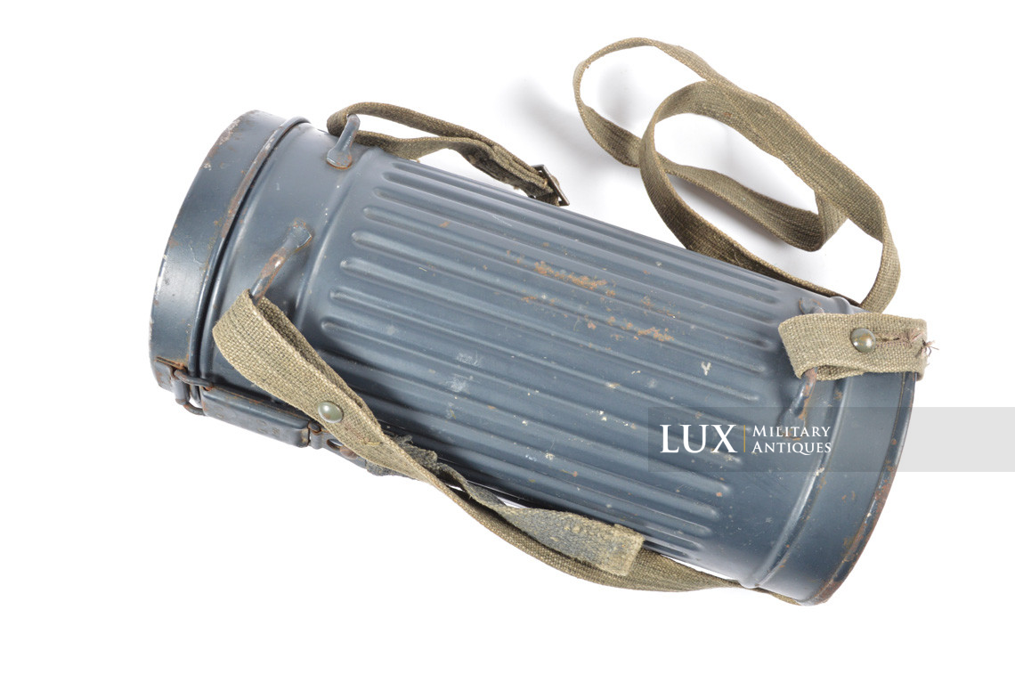 German Luftwaffe issued gas mask canister, « ebu42 » - photo 7