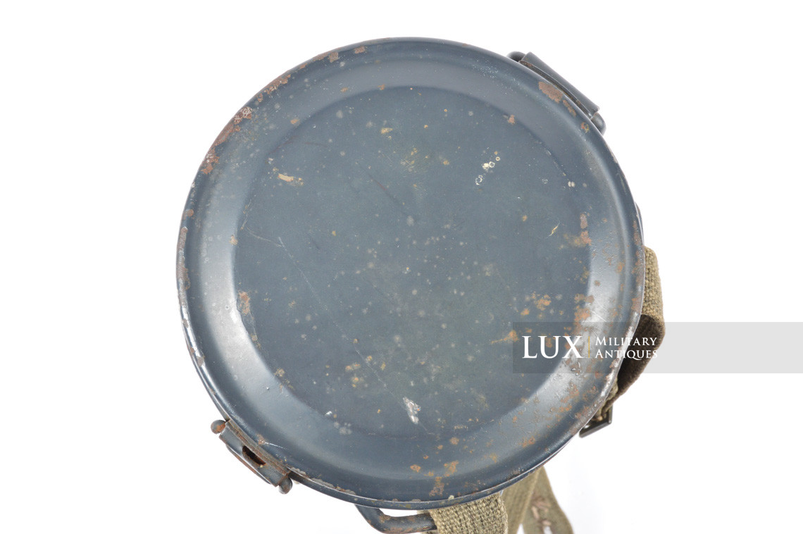 German Luftwaffe issued gas mask canister, « ebu42 » - photo 11