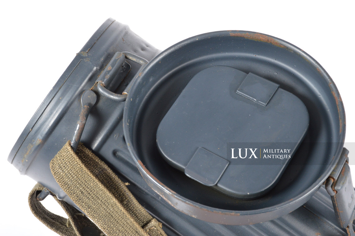 German Luftwaffe issued gas mask canister, « ebu42 » - photo 18