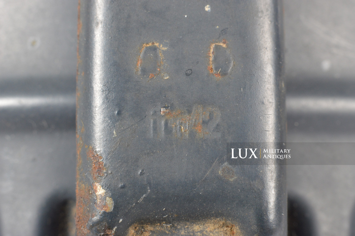 German Luftwaffe issued gas mask canister, « ebu42 » - photo 23