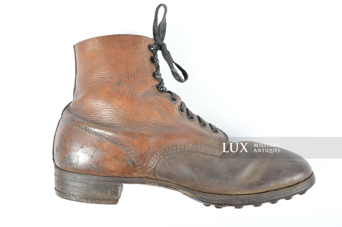 Early-war German low ankle combat boots, « R.F.V.I. » - photo 12
