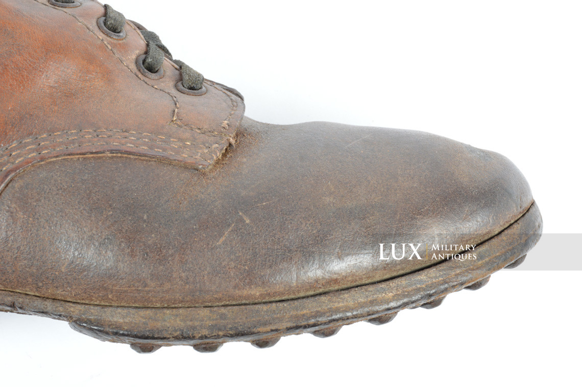 Early-war German low ankle combat boots, « R.F.V.I. » - photo 22