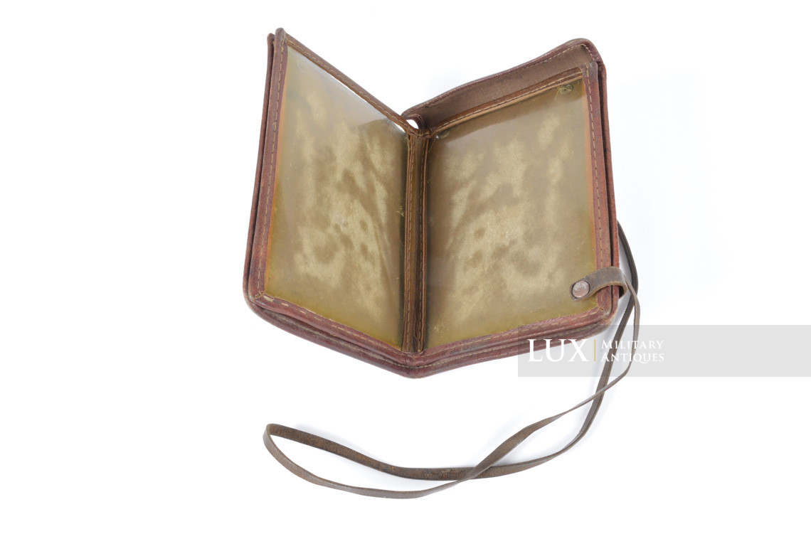 German map carrying pouch with strap, « private purchase » - photo 15