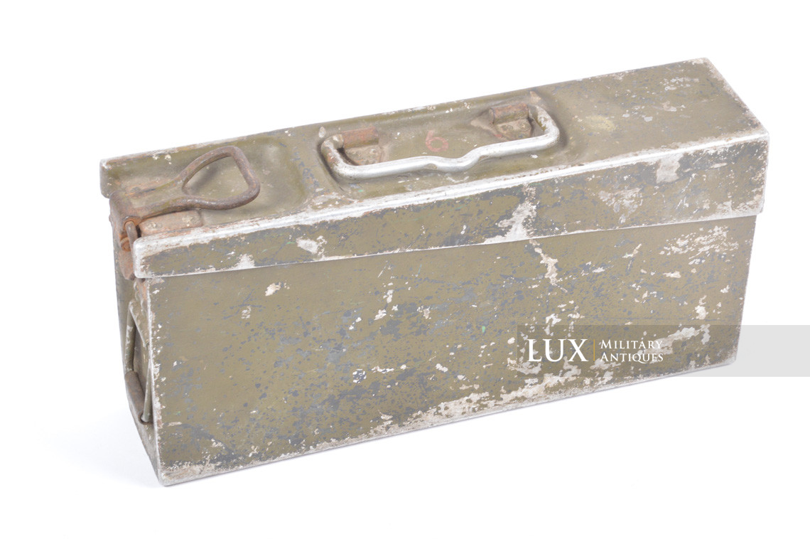 German early-war camouflage MG34/42 ammunition case - photo 4