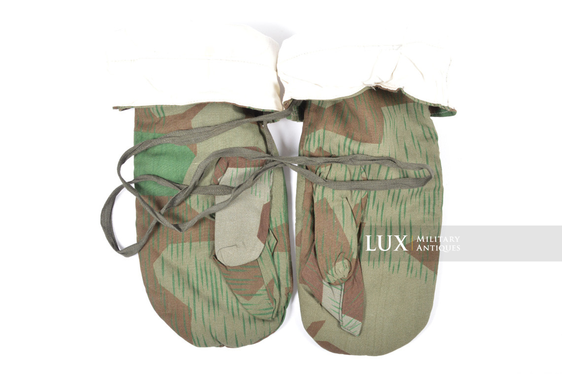Unissued Heer/Luftwaffe splinter pattern camouflage/white reversible winter gloves - photo 8