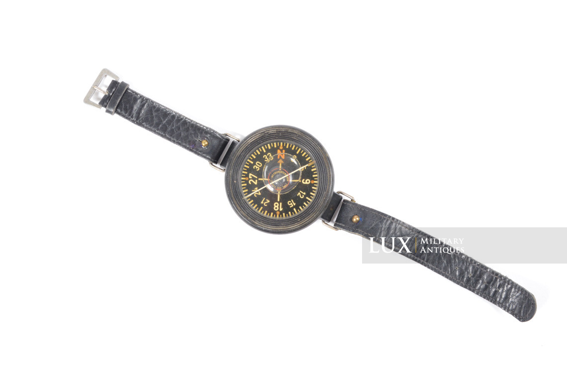 Early German Luftwaffe wrist compass - Lux Military Antiques - photo 4