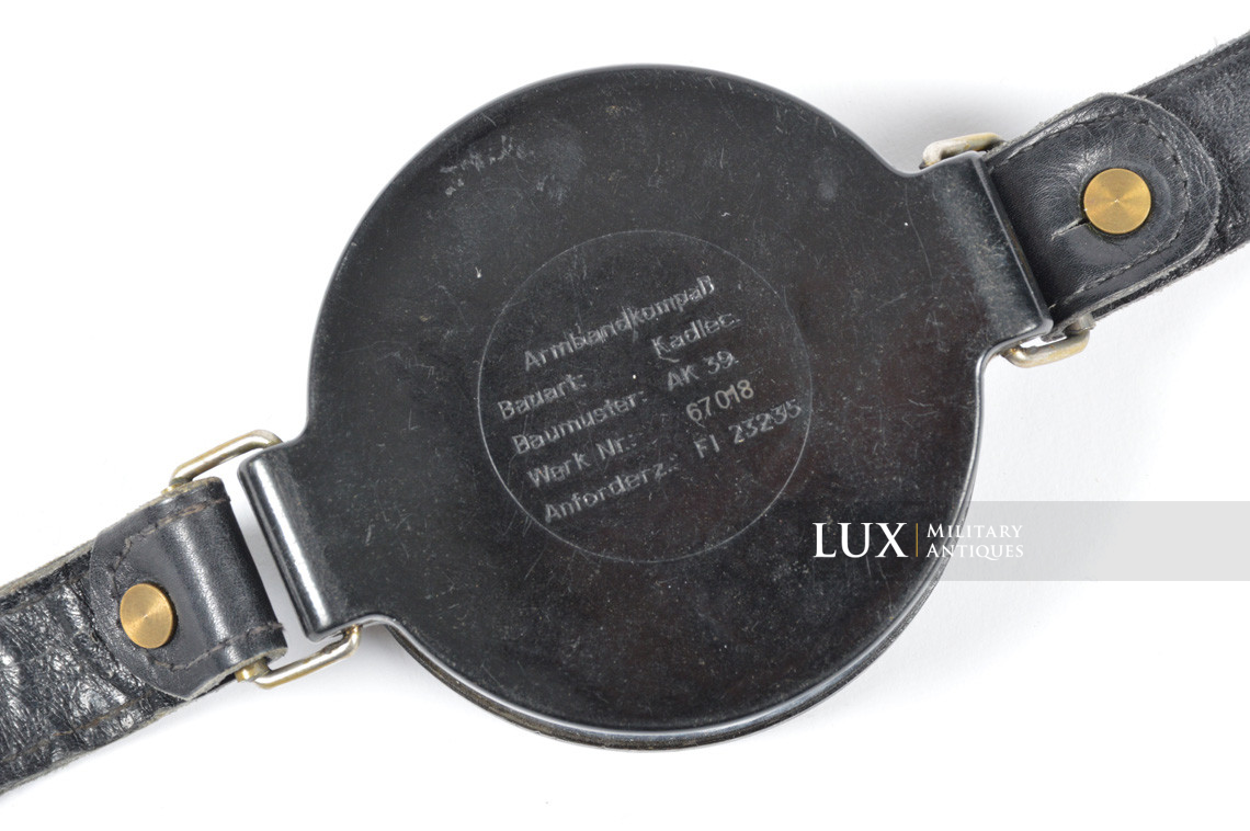 Early German Luftwaffe wrist compass - photo 11