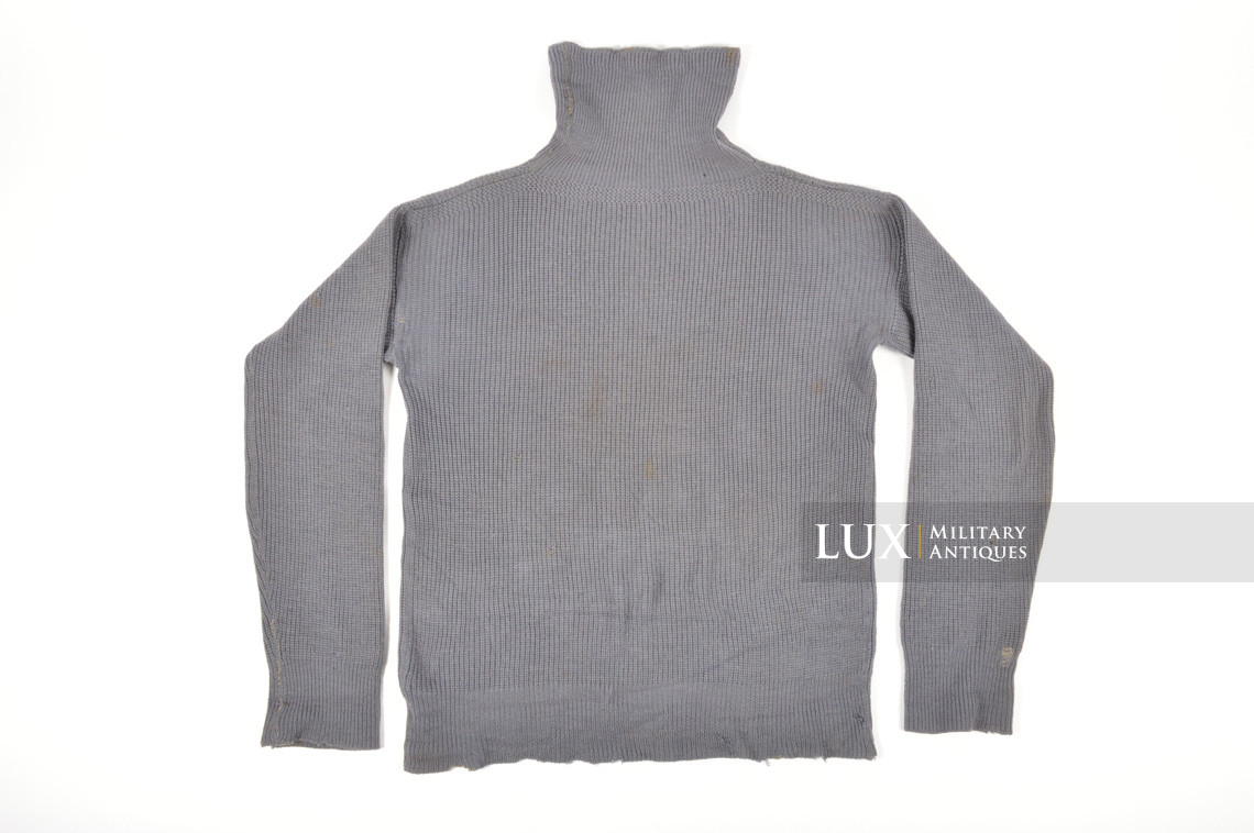 Late-war Luftwaffe issued turtle-neck sweater - photo 4