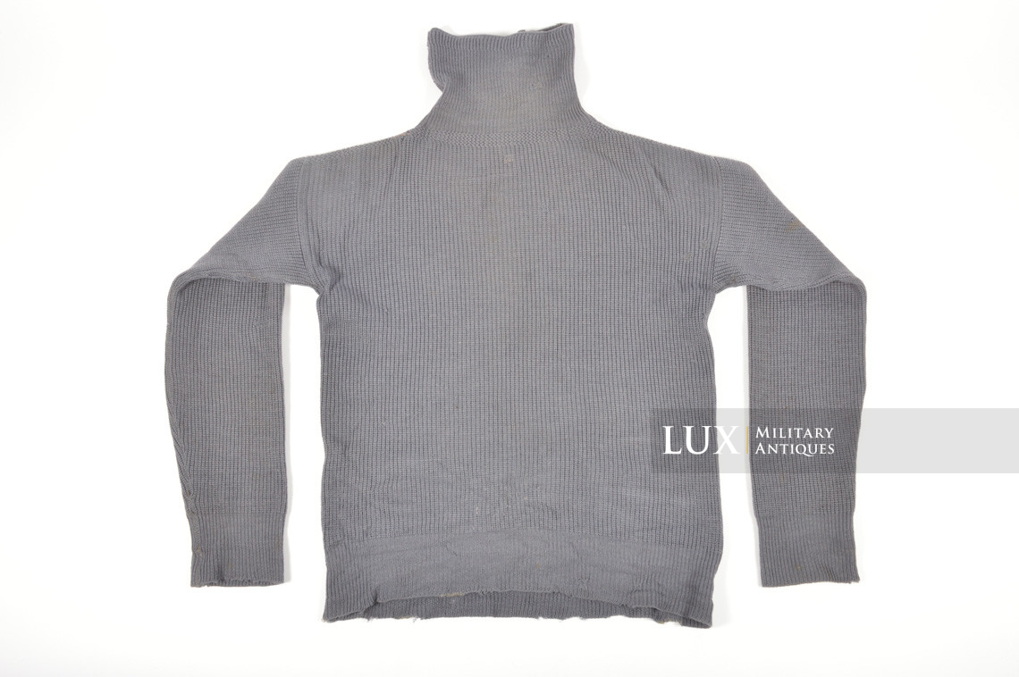 Late-war Luftwaffe issued turtle-neck sweater - photo 13