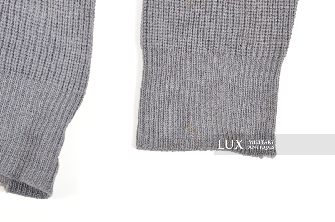 Late-war Luftwaffe issued turtle-neck sweater - photo 16
