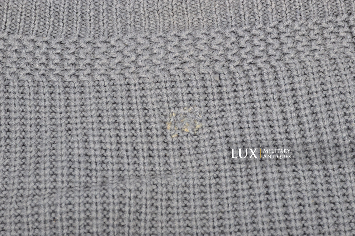 Late-war Luftwaffe issued turtle-neck sweater - photo 17