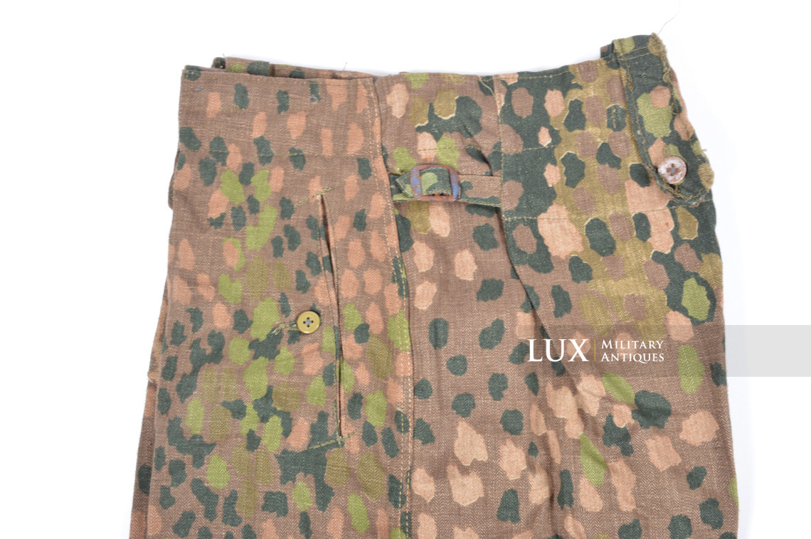 Unissued Waffen-SS M44 dot pattern camouflage combat trousers, « 847 » - photo 7