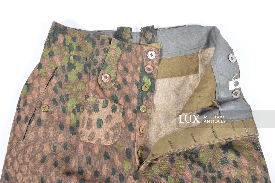Unissued Waffen-SS M44 dot pattern camouflage combat trousers, « 847 » - photo 29