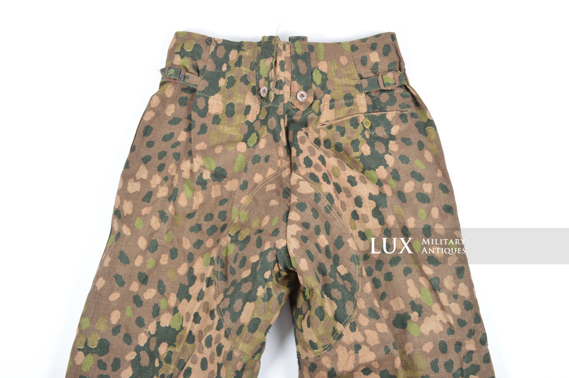 Unissued Waffen-SS M44 dot pattern camouflage combat trousers, « 847 » - photo 24