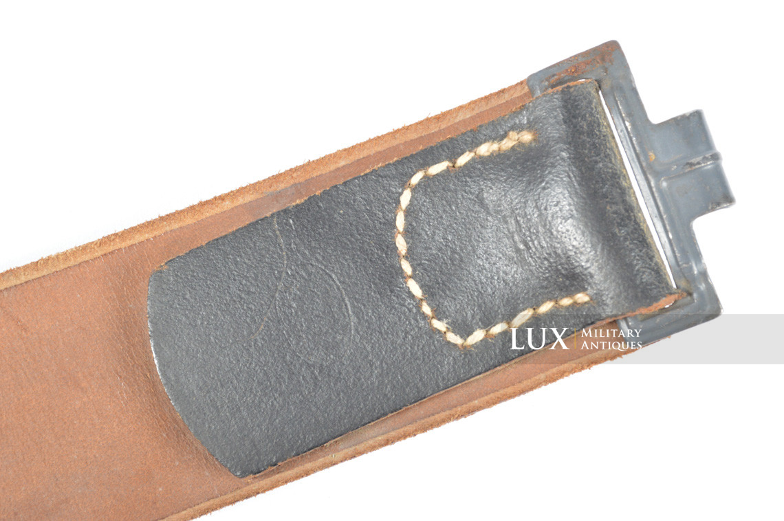 Unissued Luftwaffe combat leather belt, 1941 » - photo 9