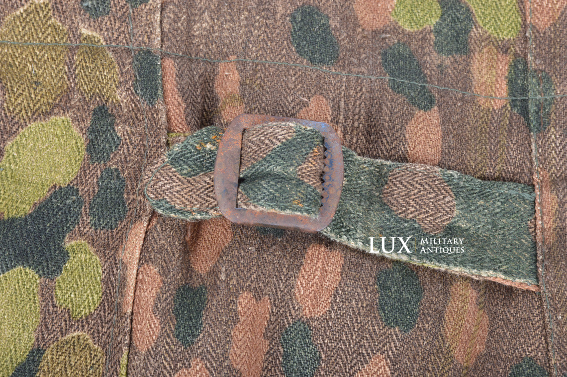 Unissued Waffen-SS M44 dot pattern camouflage combat trousers, RBNr « 0/1297/0079 » - photo 8