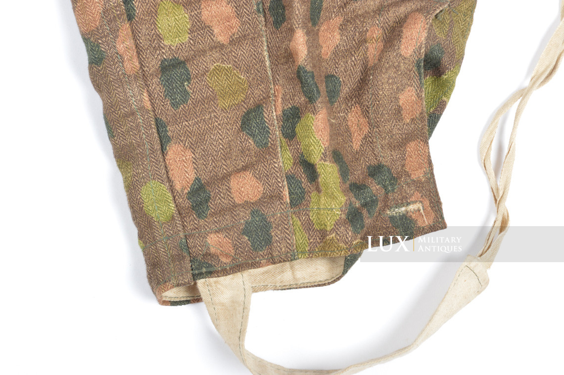 Unissued Waffen-SS M44 dot pattern camouflage combat trousers, RBNr « 0/1297/0079 » - photo 23