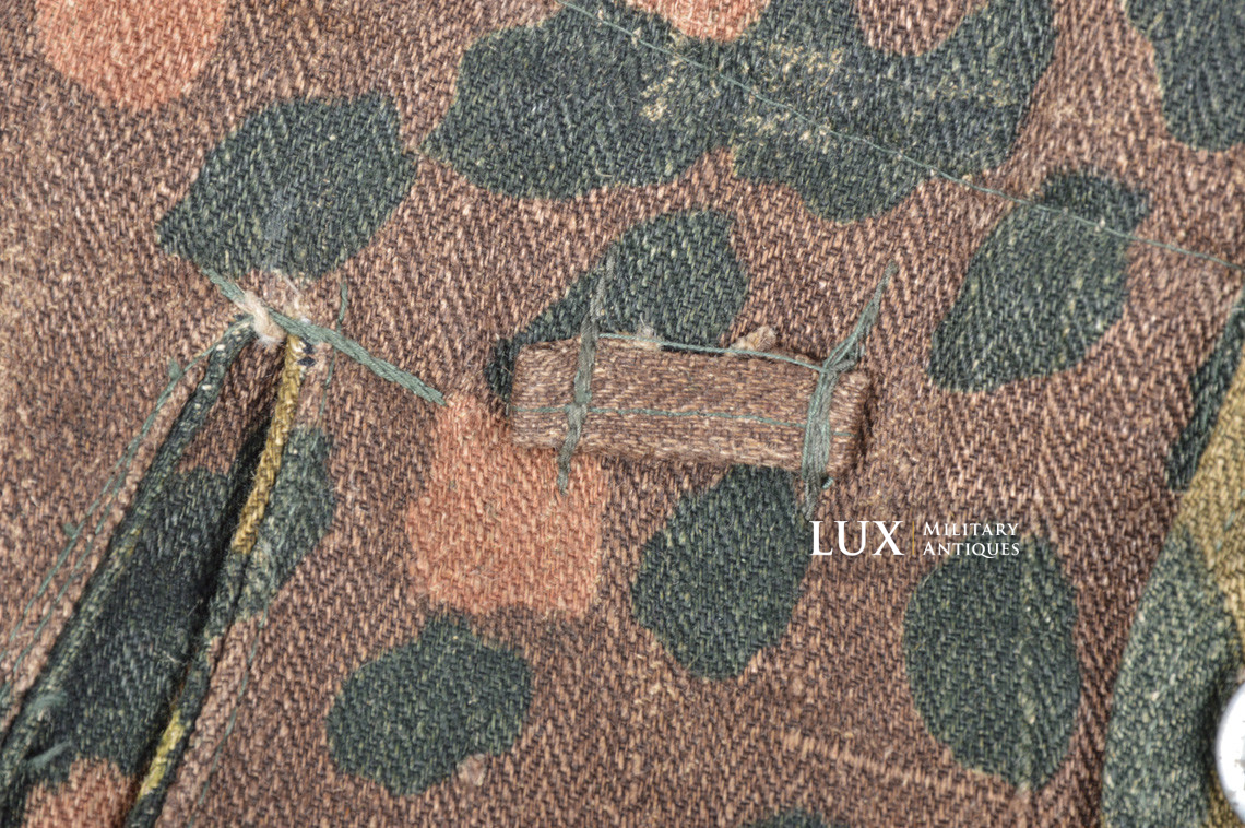 Unissued Waffen-SS M44 dot pattern camouflage combat trousers, RBNr « 0/1297/0079 » - photo 19