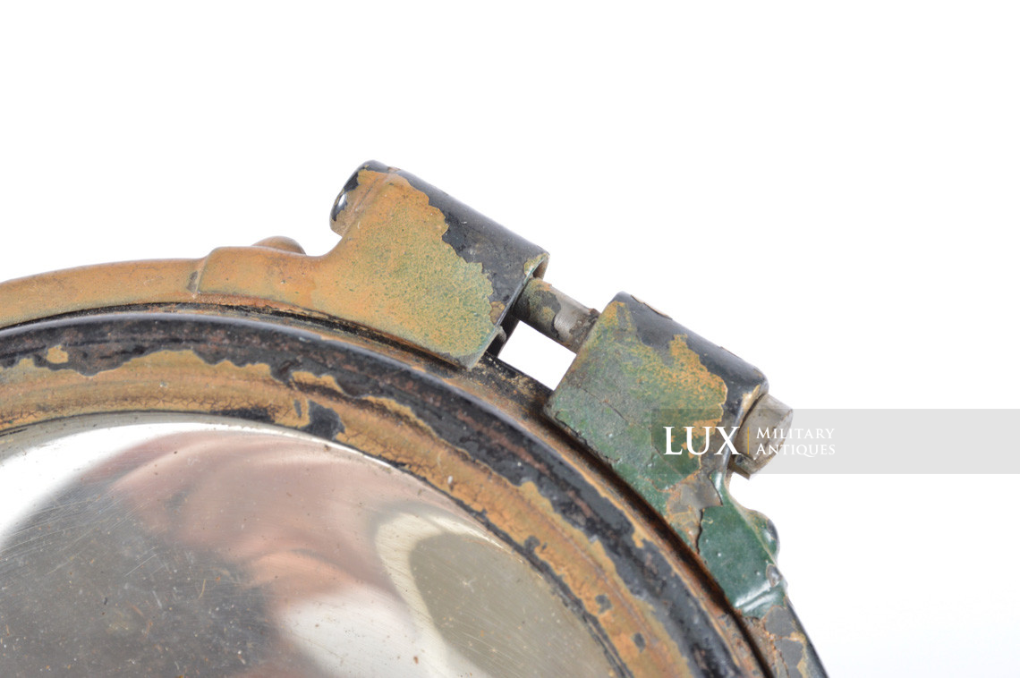 German vehicle headlight in two-tone spray camouflage - photo 19