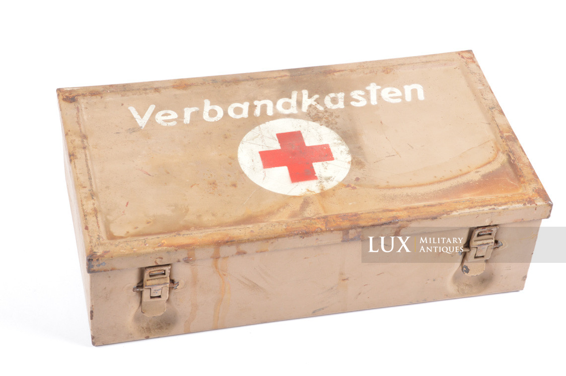 Late-war metal medics first aid box, « Verbandkasten » - photo 4