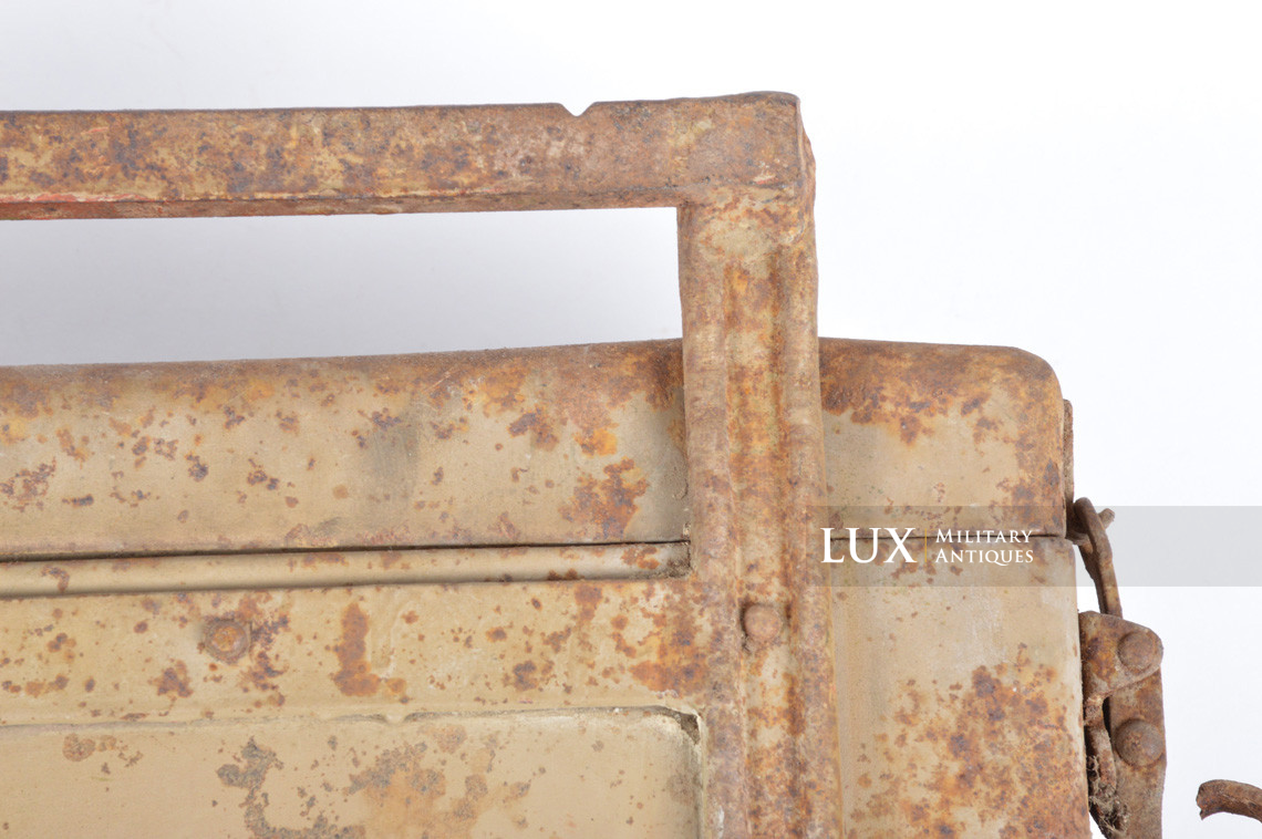 German two-tone spray camouflage motorcycle / side-car metal pack, « Packtasche » - photo 17