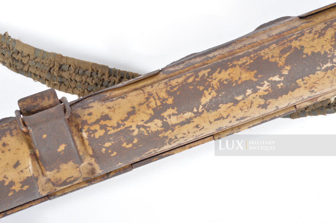 German MG42 spare barrel carrier with « Ersatz » carrying strap - photo 9