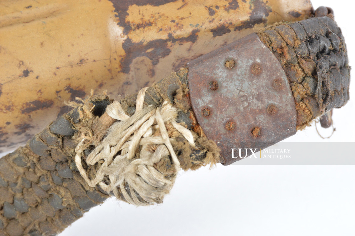 German MG42 spare barrel carrier with « Ersatz » carrying strap - photo 19