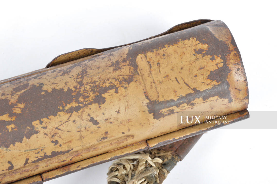 German MG42 spare barrel carrier with « Ersatz » carrying strap - photo 24