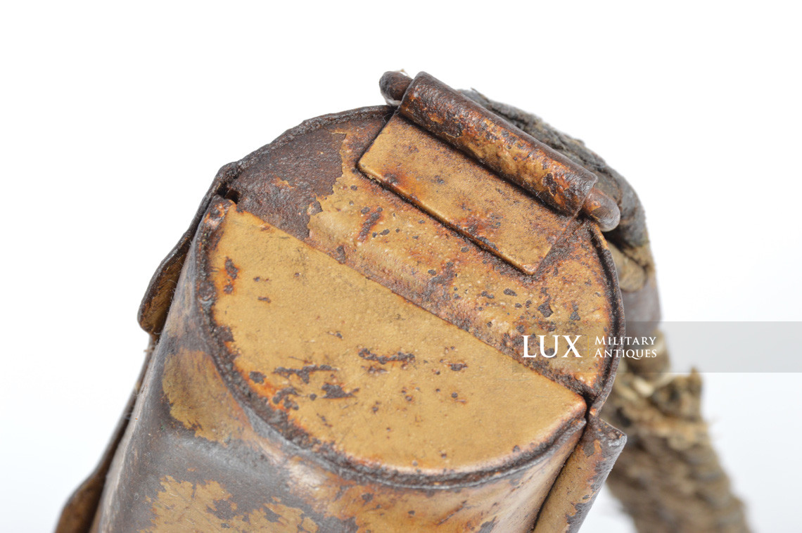 German MG42 spare barrel carrier with « Ersatz » carrying strap - photo 25