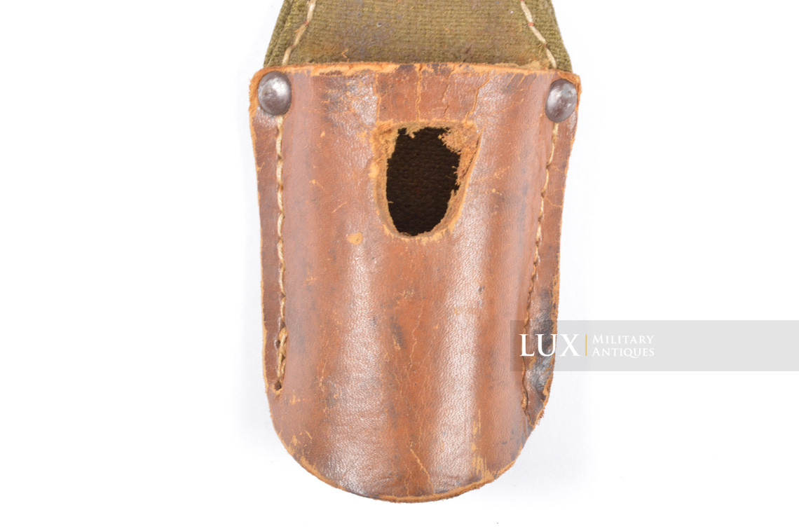 Late-war K98 bayonet frog - photo 8