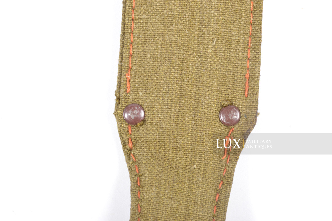 Late-war K98 bayonet frog - photo 10