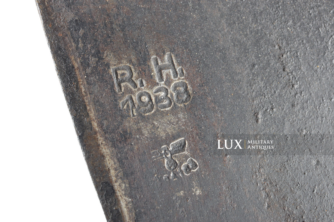 Early German entrenching tool, « R.H. 1938 » - photo 8