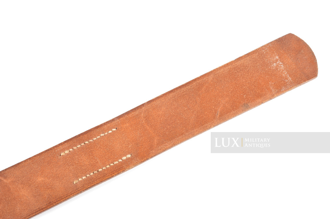 Early German combat service leather belt in natural brown leather, « 1938 » - photo 12