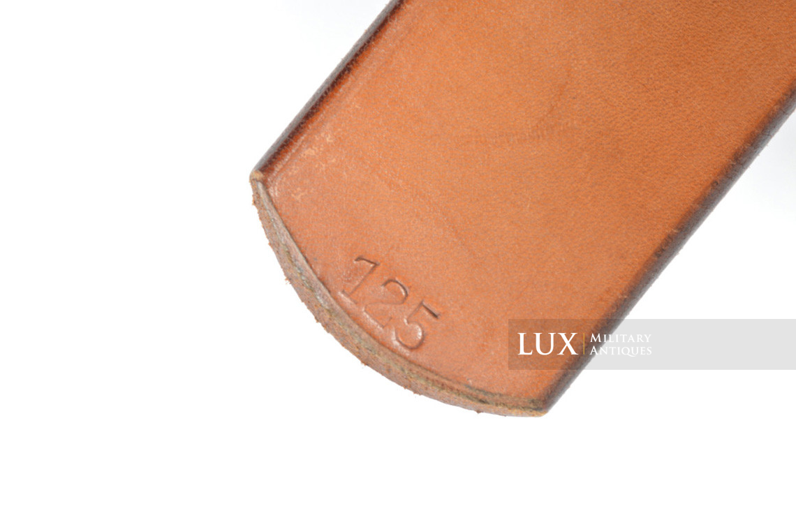 Early German combat service leather belt in natural brown leather, « 1938 » - photo 16