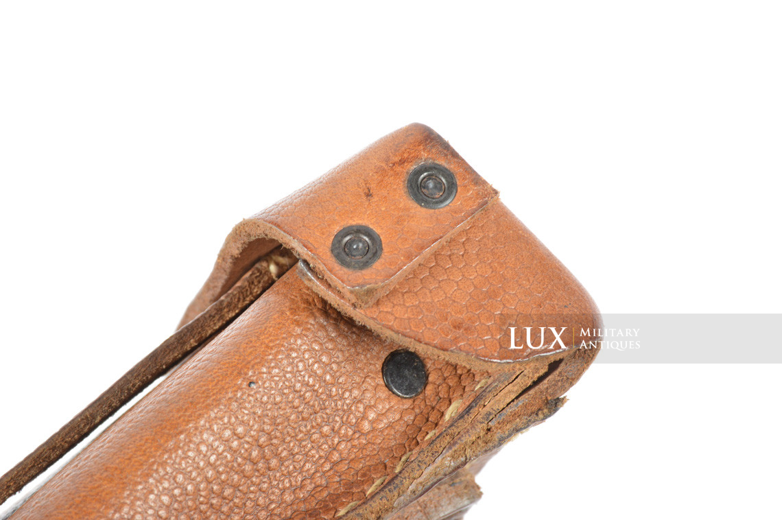 Matching pair of late war k98 ammunition pouches, RBNr « 0/0396/0027 » - photo 11