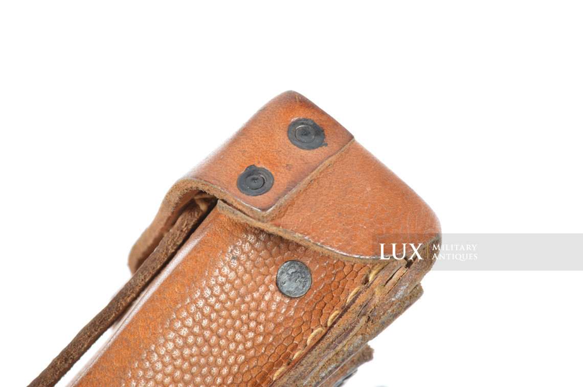 Matching pair of late war k98 ammunition pouches, RBNr « 0/0396/0027 » - photo 18
