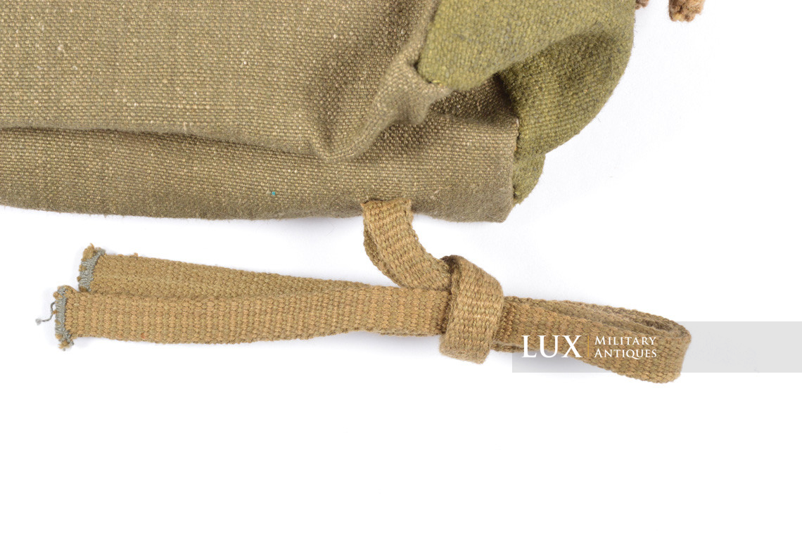 Late-war German A-frame bag - photo 9