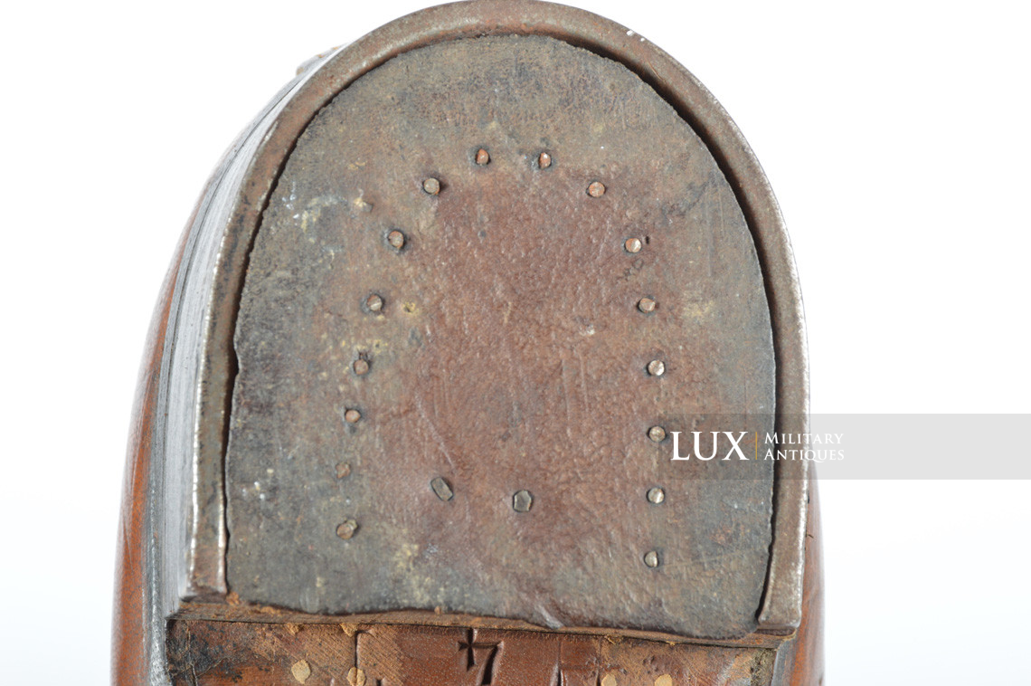 Unissued early-war German low ankle combat boots - photo 21