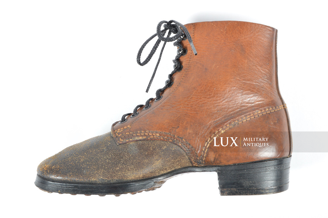 Unissued early-war German low ankle combat boots - photo 26