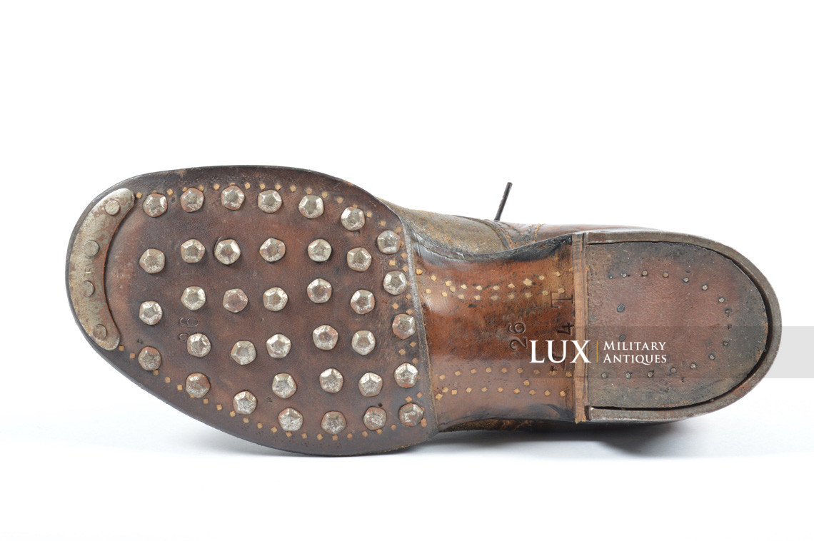 Unissued early-war German low ankle combat boots - photo 30
