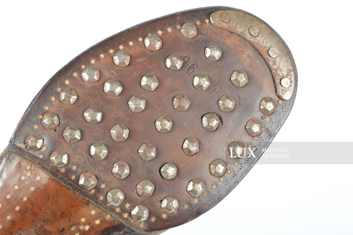 Unissued early-war German low ankle combat boots - photo 31