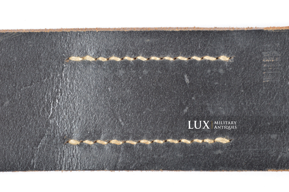 Unissued German mid-war combat service leather belt - photo 10