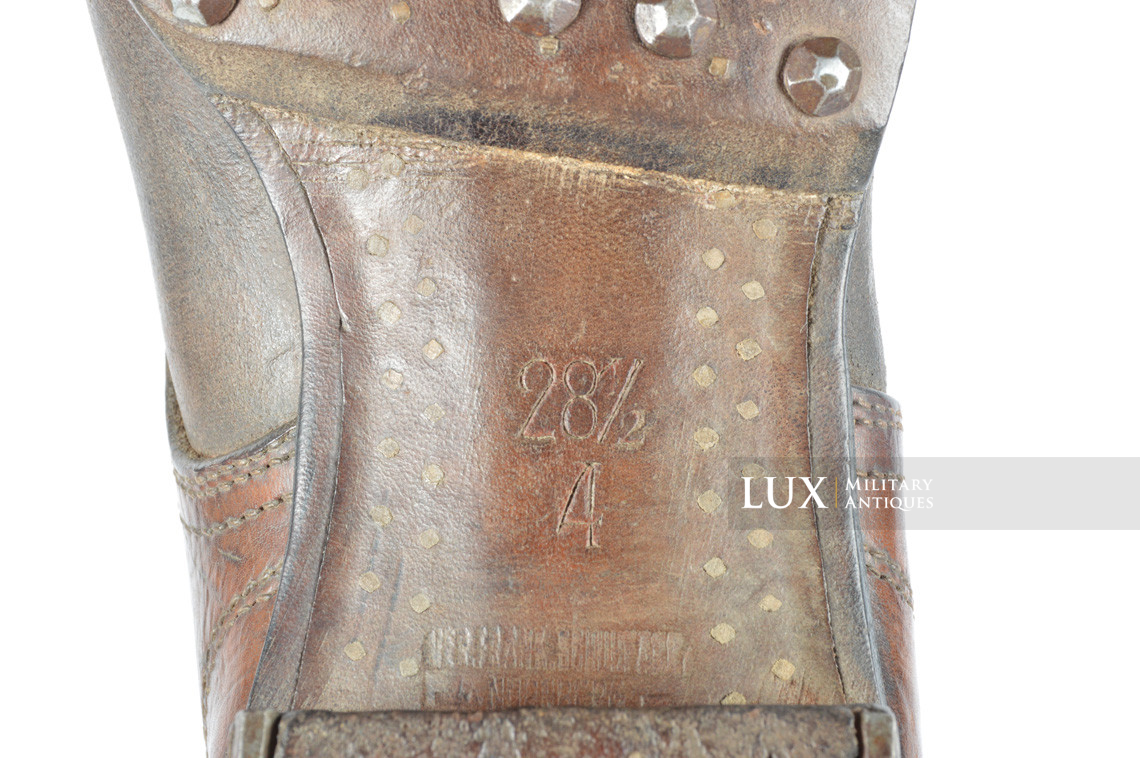 Unissued early-war German low ankle combat boots - photo 22