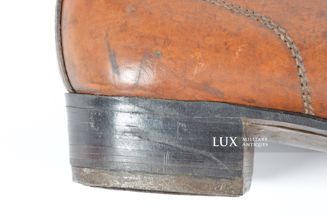 Unissued early-war German low ankle combat boots - photo 27