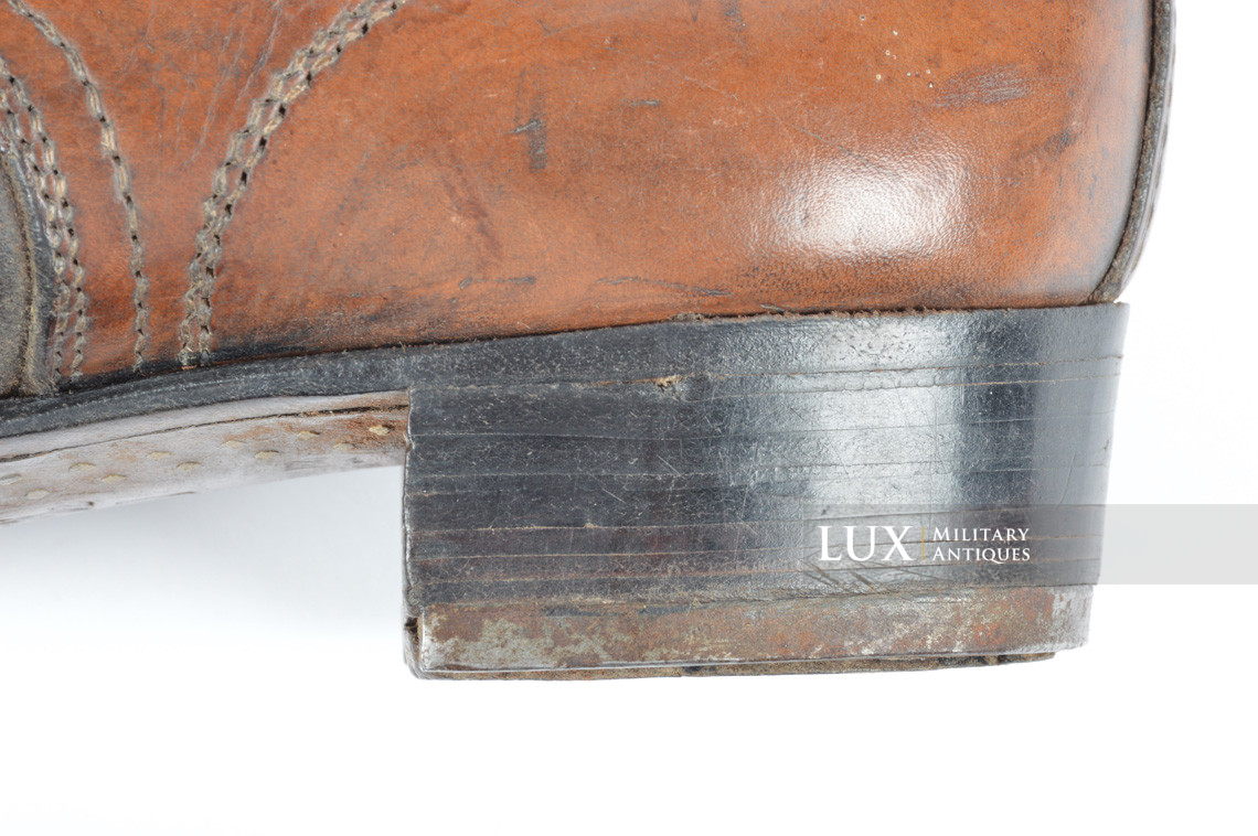 Unissued early-war German low ankle combat boots - photo 32