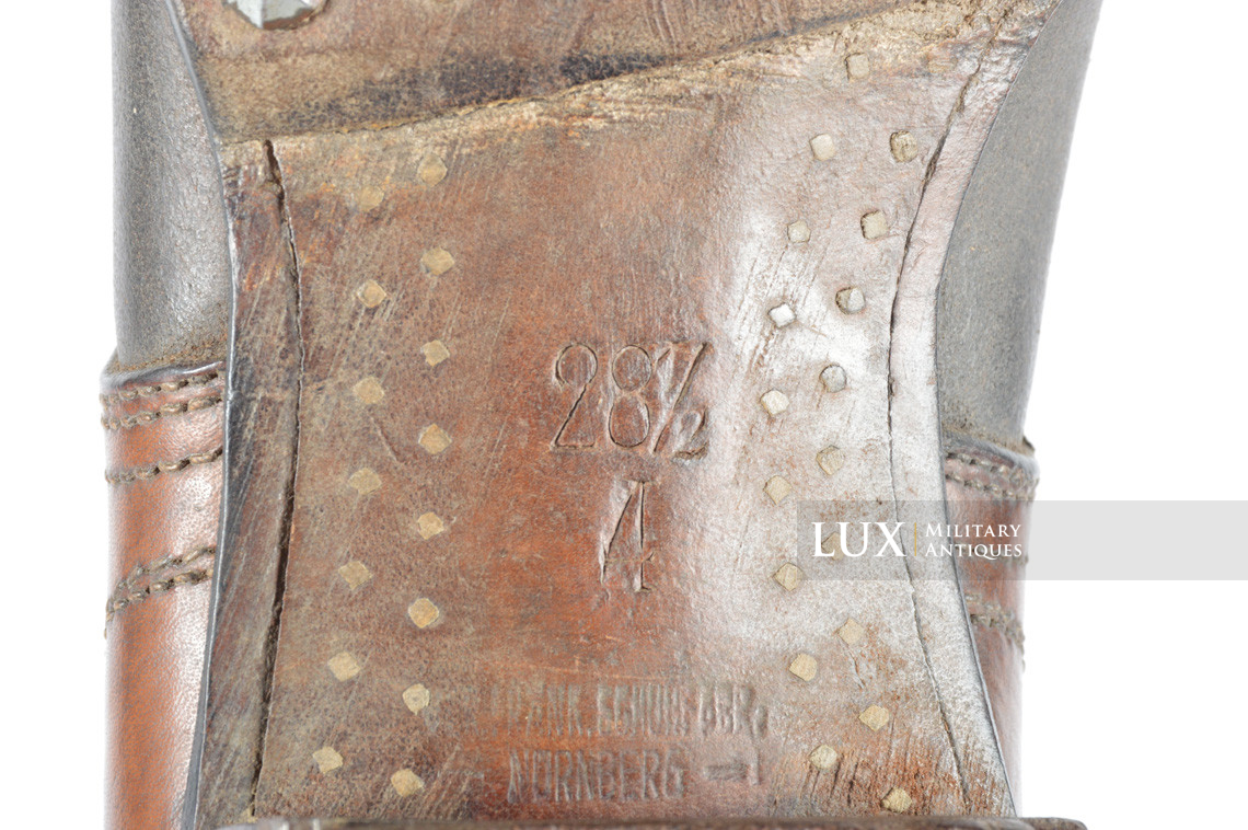 Unissued early-war German low ankle combat boots - photo 39