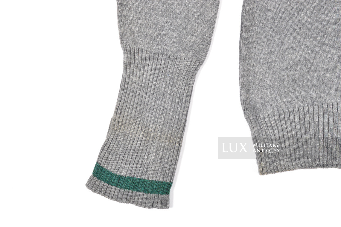 Mid-war German standard issue wool sweater, « green band » - photo 8