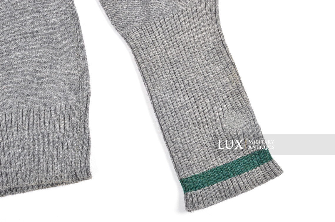 Mid-war German standard issue wool sweater, « green band » - photo 9